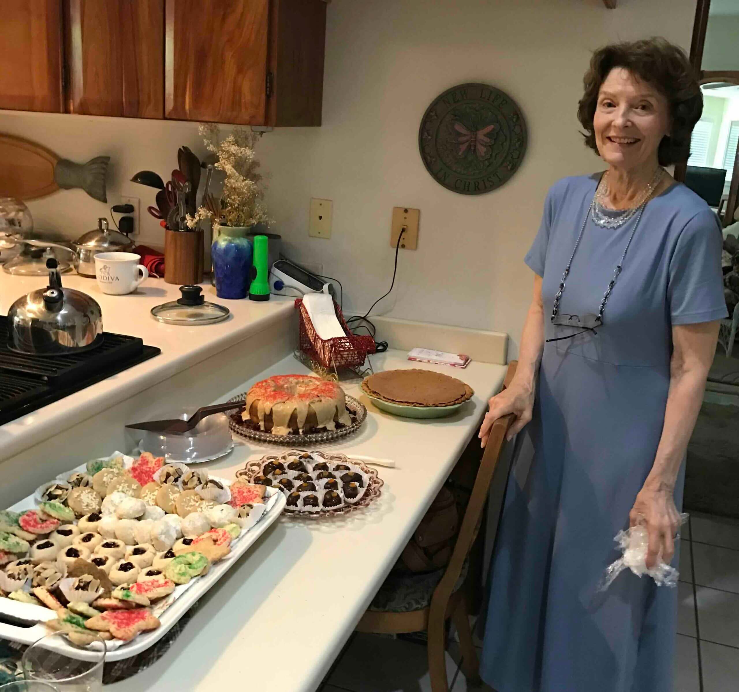 December 2025 – Happy Holiday Desserts